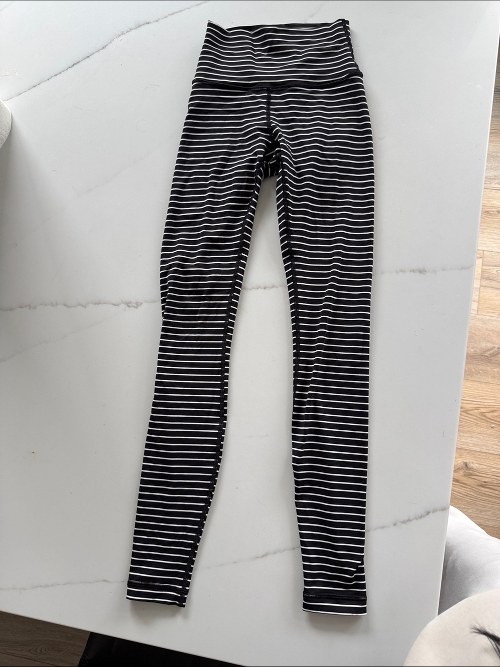 lululemon wunderunder athletica Black and White Striped Leggings